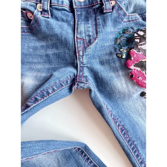 Girls' TRUE RELIGION Floral Patch Medium Dark Rinse Skinny Jeans, Size 6X - Picture 4 of 16